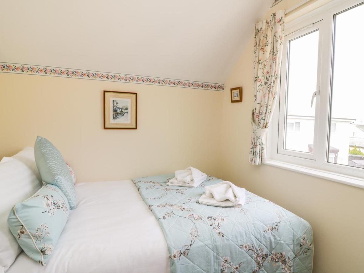 Eve'S Attic Apartment วินเดอร์เมียร์ ภายนอก รูปภาพ